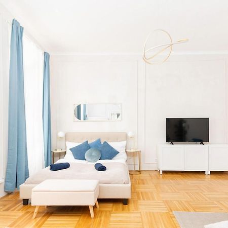 Apartamento Spacious And Near Metro I Close To Parks I Akh Viena Exterior foto