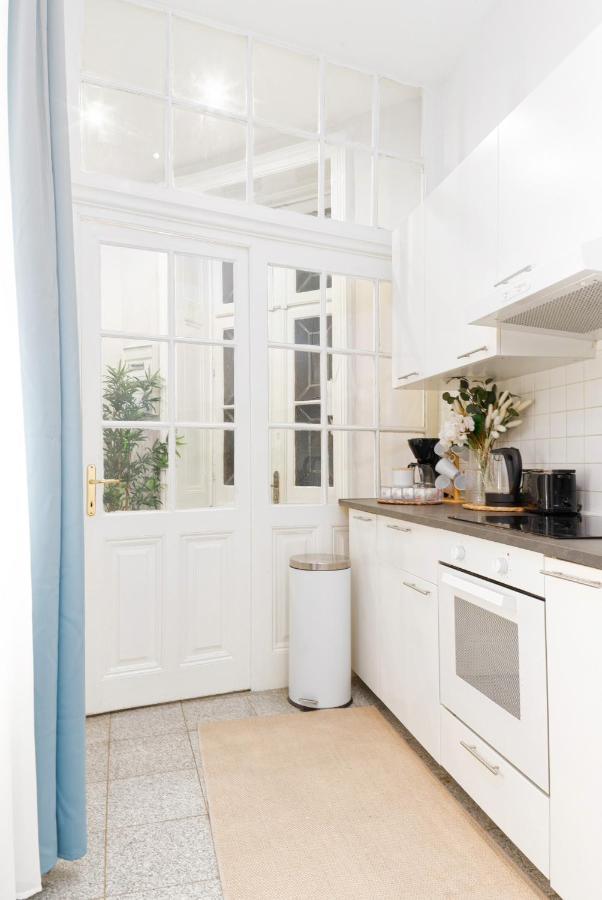 Apartamento Spacious And Near Metro I Close To Parks I Akh Viena Exterior foto